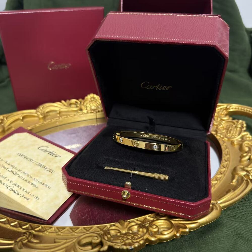 🔔 Cartier Women's Bracelet